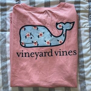 Women’s vineyard vines Short Sleeve Tee